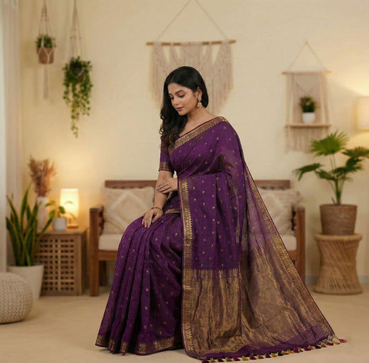 Lightweight cotton saree for women summer wear online