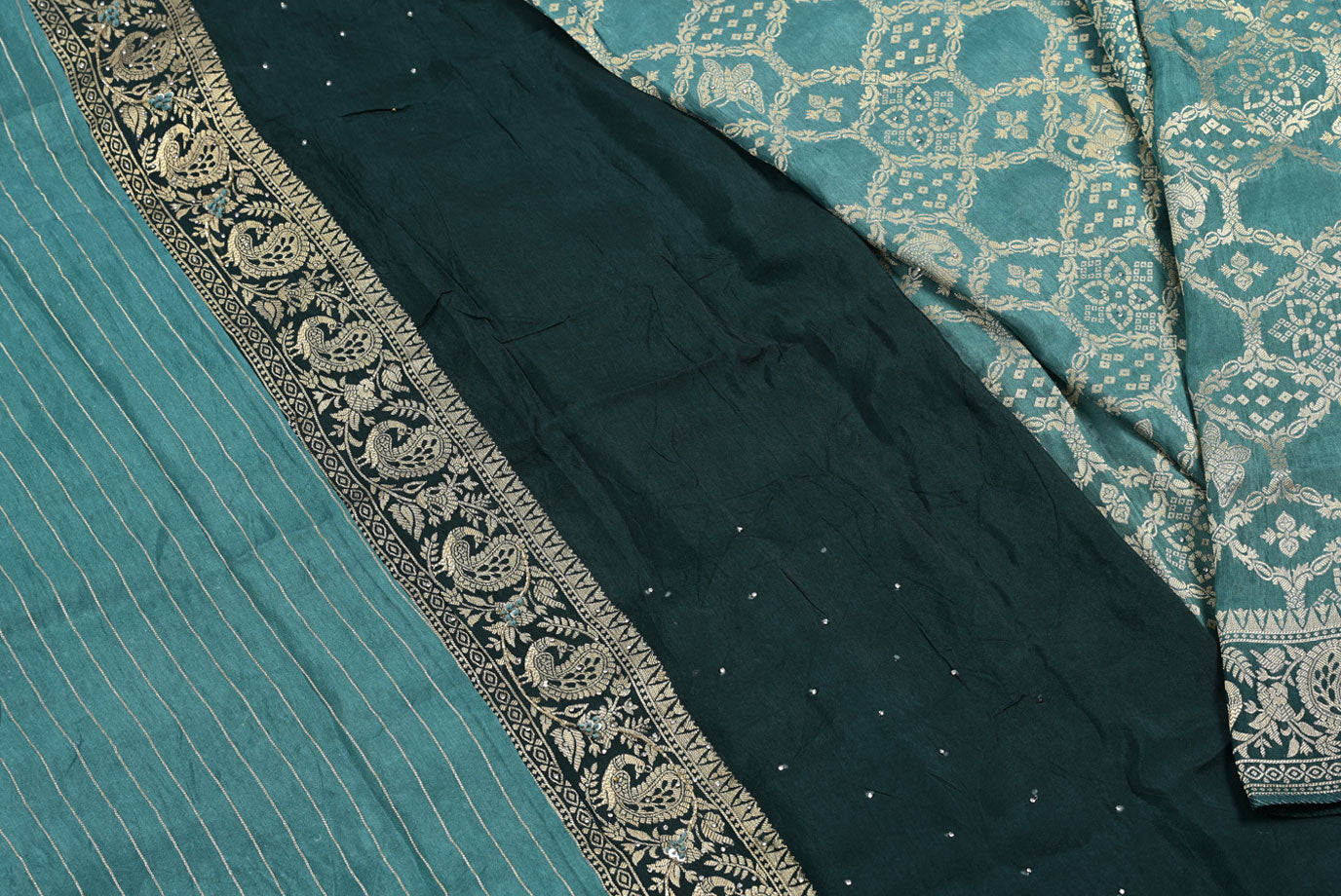 Silk pecock green pure soft silk saree for weddings and festive occasions