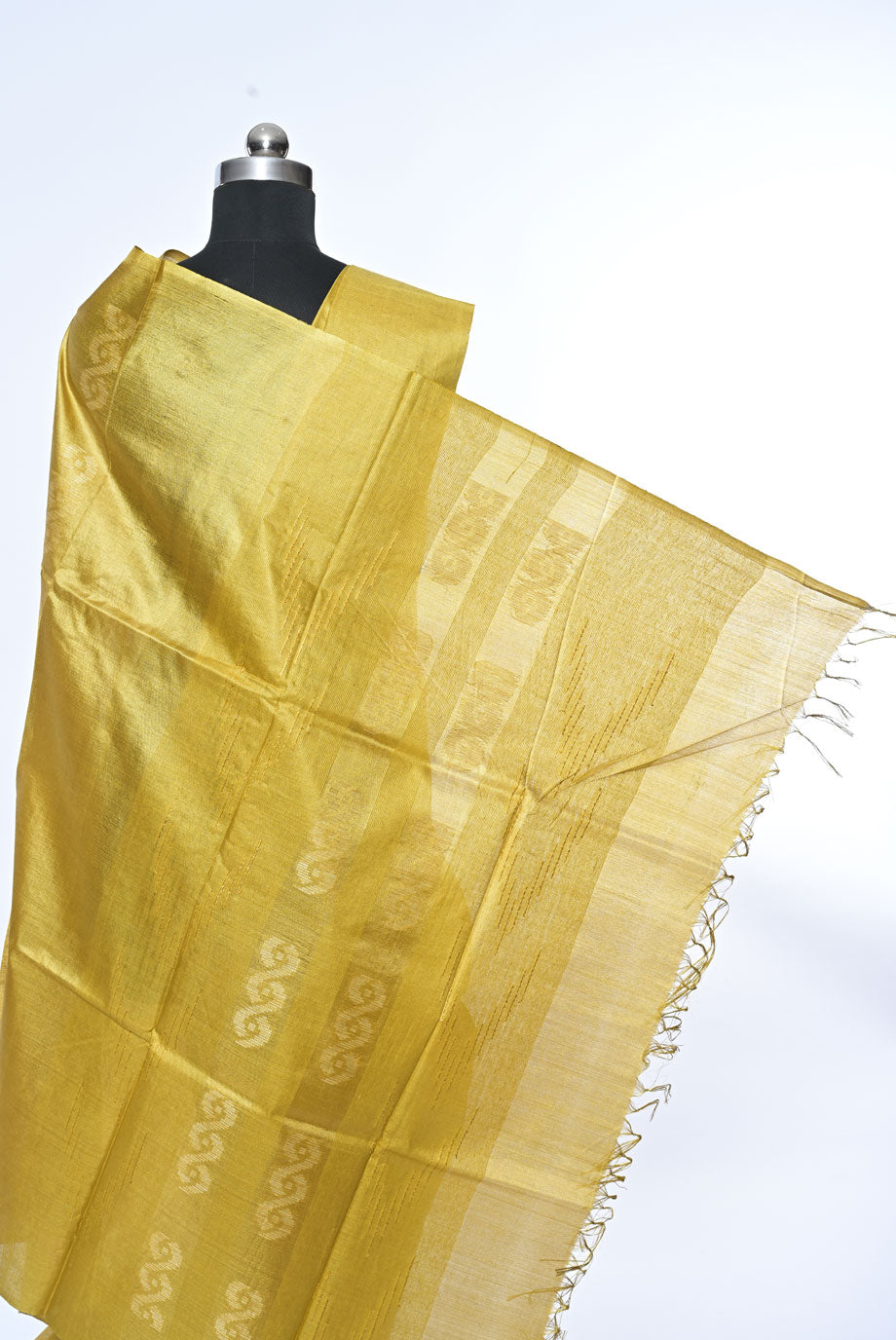 Silk mustered yellow tussar silk saree for weddings and festive occasions