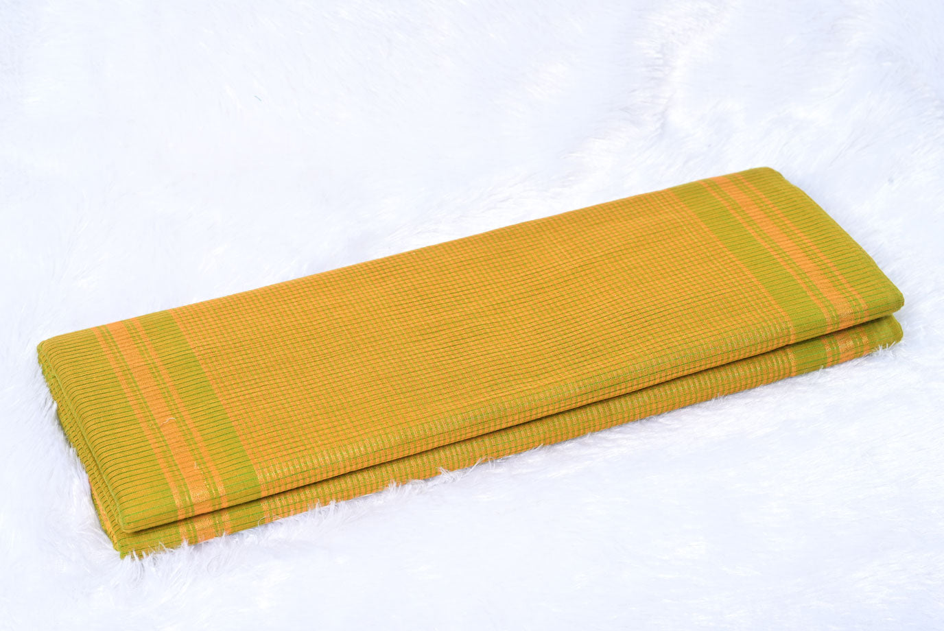 Mangalgiri Pattu Grass Green with Golden Saree for Festival