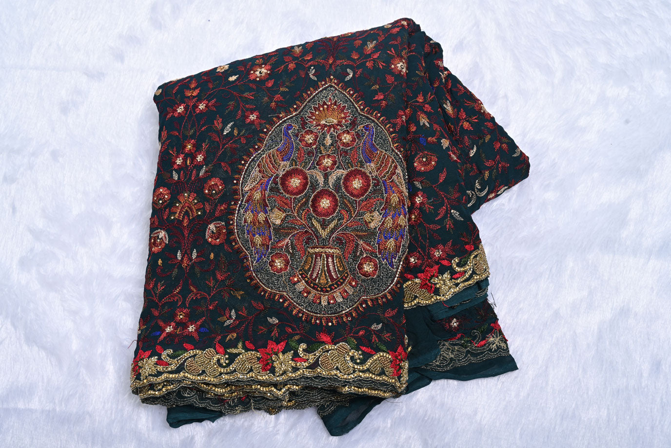 Gorggete Saree