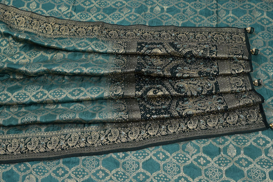 Silk pecock green pure soft silk saree for weddings and festive occasions