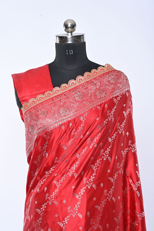 Semi Designer Banarasi Bride Red Saree with Veil Work for Wedding