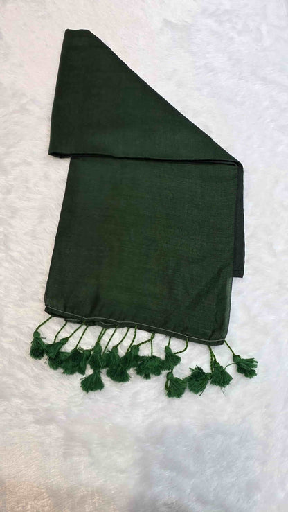 Elegant bottle green mulmul cotton saree with hand-tied tassels